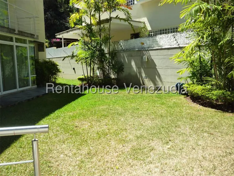 Casa (Multipes Niveles) en Alquiler en Santa Marta, Distrito Metropolitano - 38