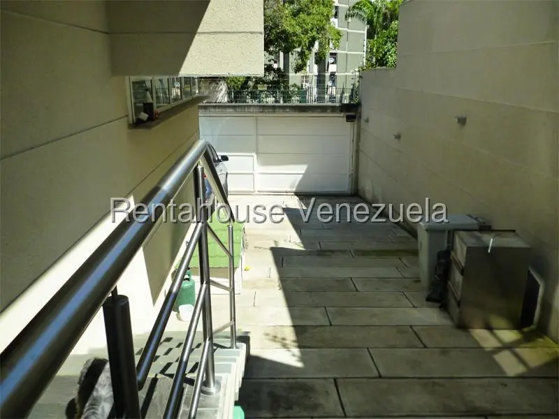 Casa (Multipes Niveles) en Alquiler en Santa Marta, Distrito Metropolitano - 45