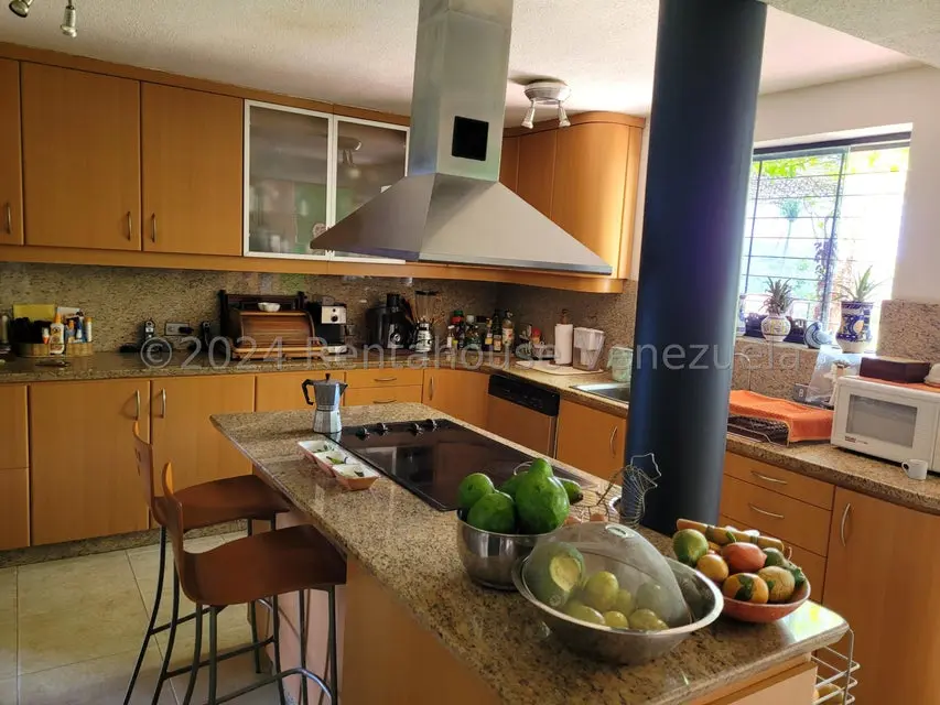 Casa (Multipes Niveles) en Venta en Macaracuay, Distrito Metropolitano - 16