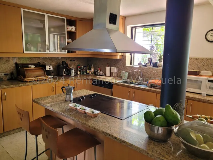 Casa (Multipes Niveles) en Venta en Macaracuay, Distrito Metropolitano - 17