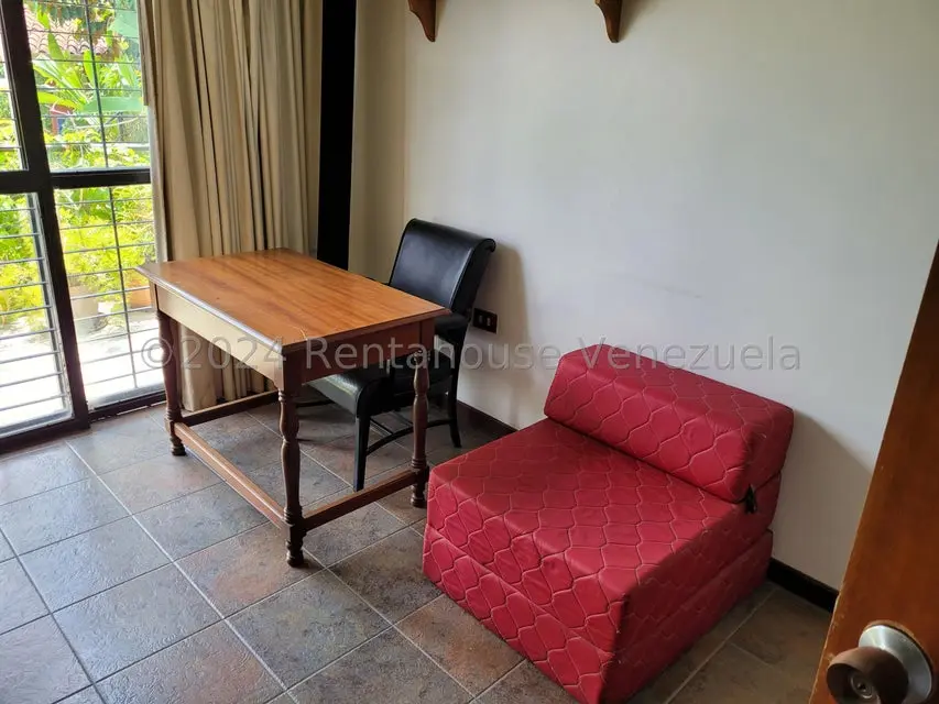 Casa (Multipes Niveles) en Venta en Macaracuay, Distrito Metropolitano - 25