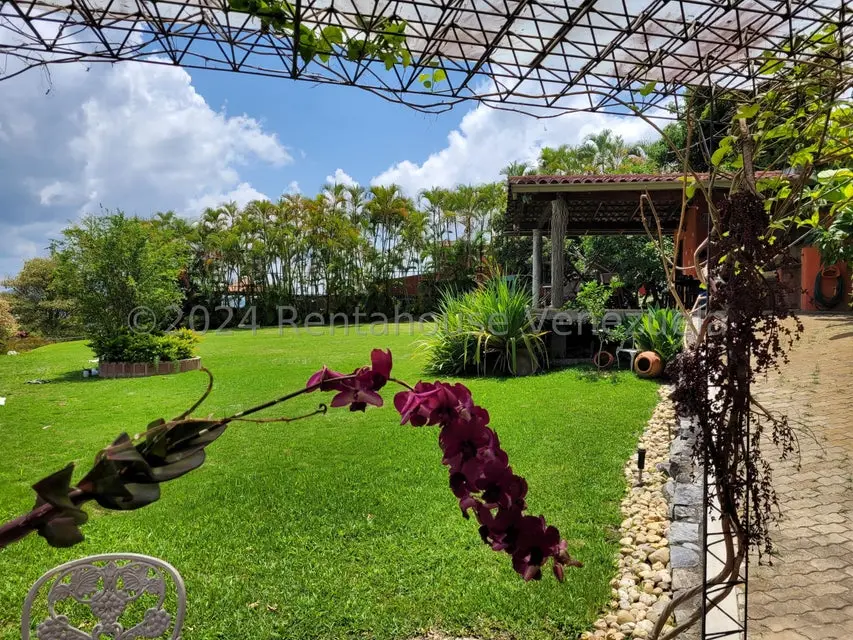 Casa (Multipes Niveles) en Venta en Macaracuay, Distrito Metropolitano - 6