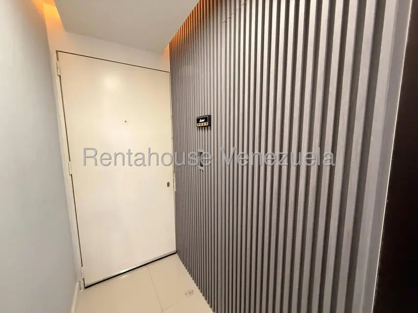 Apartamento (1 Nivel) en Alquiler en El Encantado, Distrito Metropolitano - 13