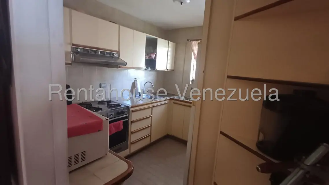 Apartamento (1 Nivel) en Venta en Valles de Camoruco, Carabobo - 8