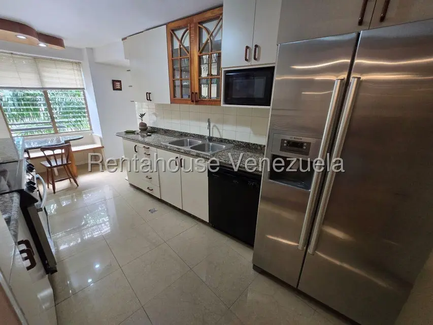 Apartamento (1 Nivel) en Alquiler en Santa Eduvigis, Distrito Metropolitano - 11