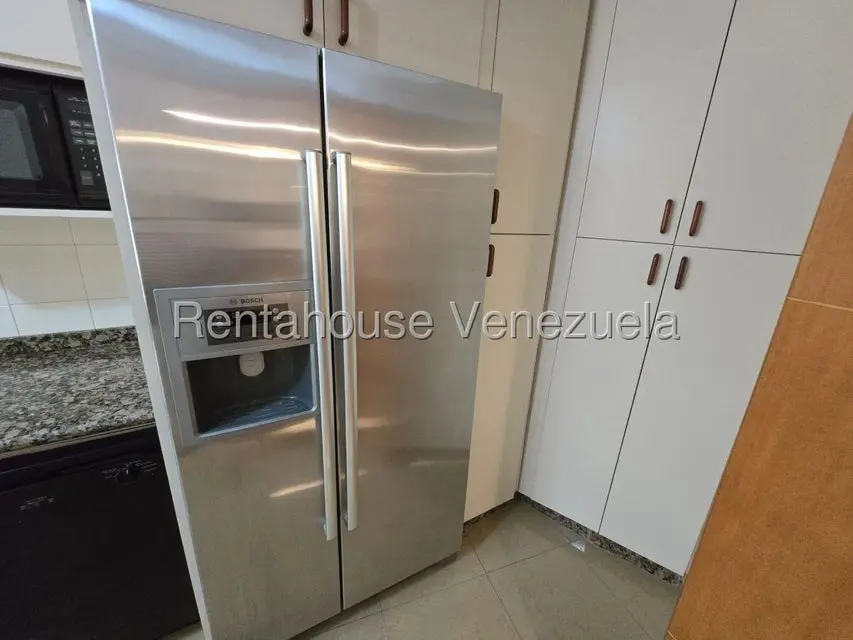 Apartamento (1 Nivel) en Alquiler en Santa Eduvigis, Distrito Metropolitano - 13