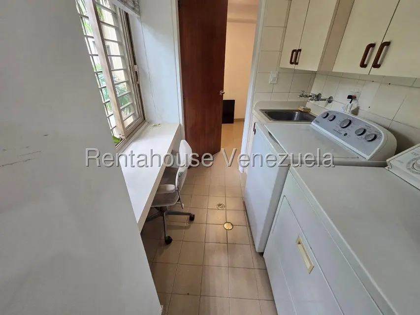 Apartamento (1 Nivel) en Alquiler en Santa Eduvigis, Distrito Metropolitano - 14