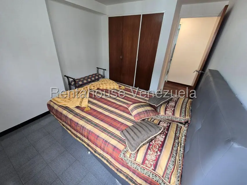 Apartamento (1 Nivel) en Alquiler en Santa Eduvigis, Distrito Metropolitano - 25