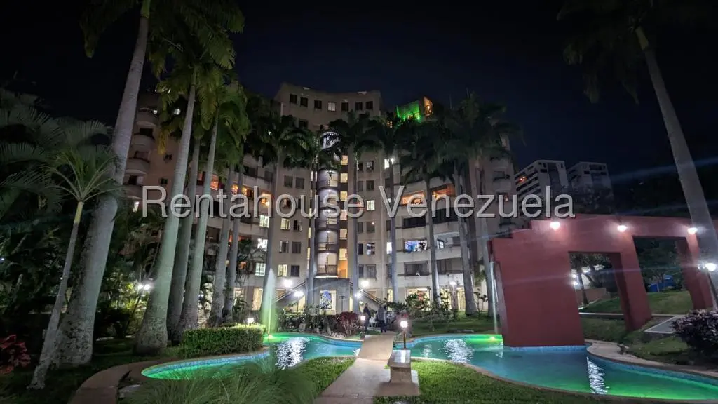 Apartamento (1 Nivel) en Alquiler en Santa Eduvigis, Distrito Metropolitano - 35
