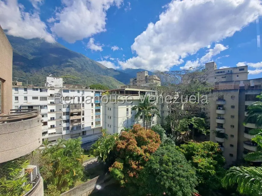 Apartamento (1 Nivel) en Alquiler en Santa Eduvigis, Distrito Metropolitano - 8
