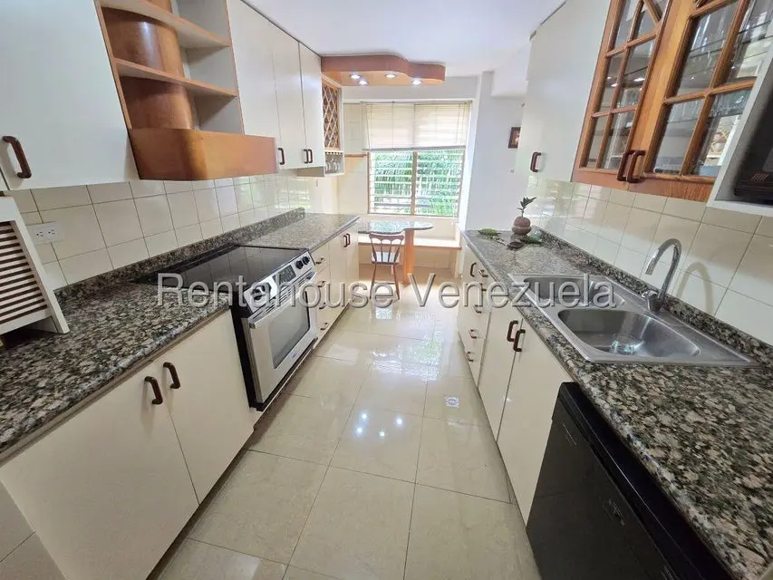 Apartamento (1 Nivel) en Alquiler en Santa Eduvigis, Distrito Metropolitano - 9