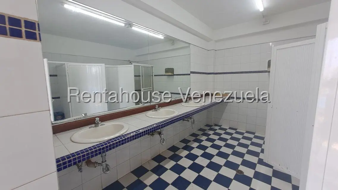 Apartamento (1 Nivel) en Alquiler en Playa Grande, Vargas - 24
