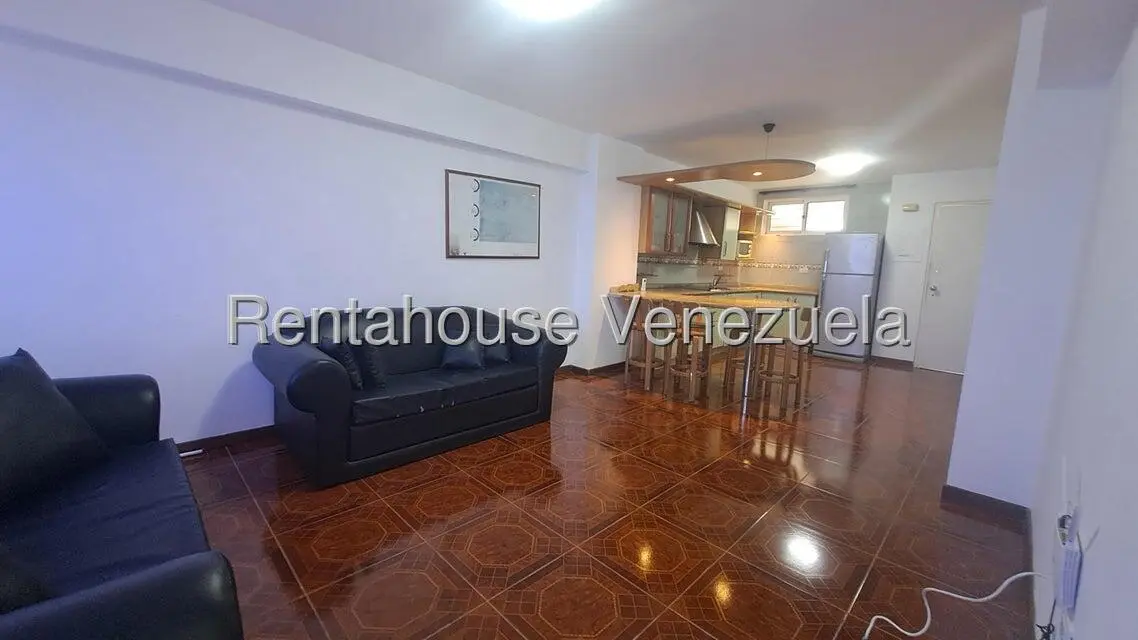Apartamento (1 Nivel) en Alquiler en Playa Grande, Vargas - 4