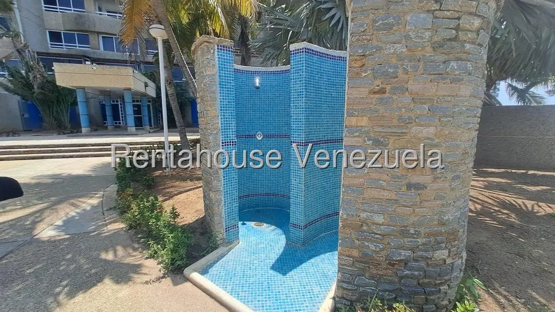 Apartamento (1 Nivel) en Alquiler en Playa Grande, Vargas - 31