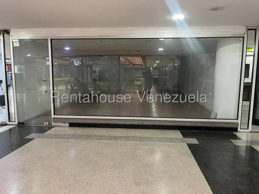 Comercial (Local Comercial) en Alquiler en Prebo II, Carabobo - 4