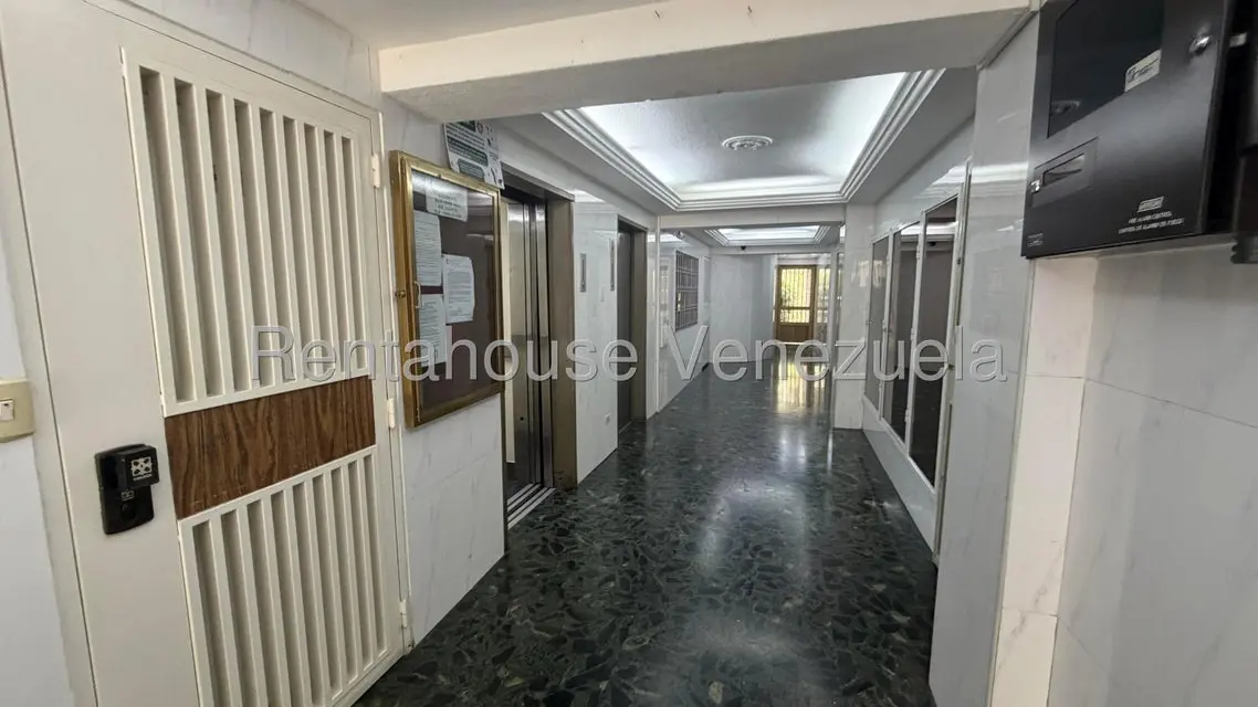 Apartamento (1 Nivel) en Alquiler en El Picacho, Miranda - 3