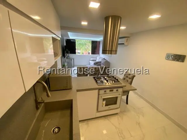 Apartamento (1 Nivel) en Venta en Los Naranjos Humboldt, Distrito Metropolitano - 7