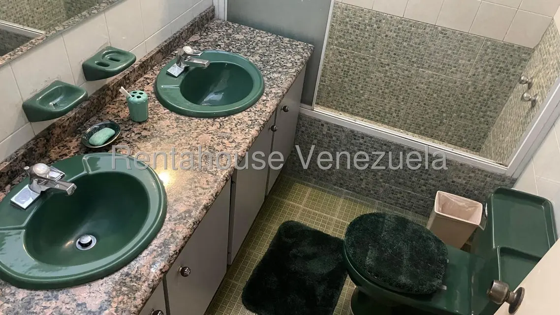 Casa (Multipes Niveles) en Venta en Los Naranjos del Cafetal, Distrito Metropolitano - 11