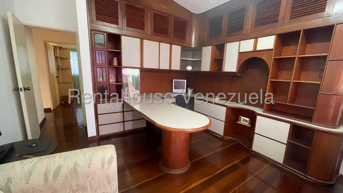 Casa (Multipes Niveles) en Venta en Los Naranjos del Cafetal, Distrito Metropolitano - 15