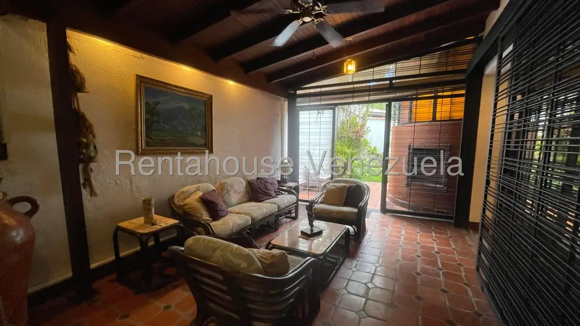 Casa (Multipes Niveles) en Venta en Los Naranjos del Cafetal, Distrito Metropolitano - 17