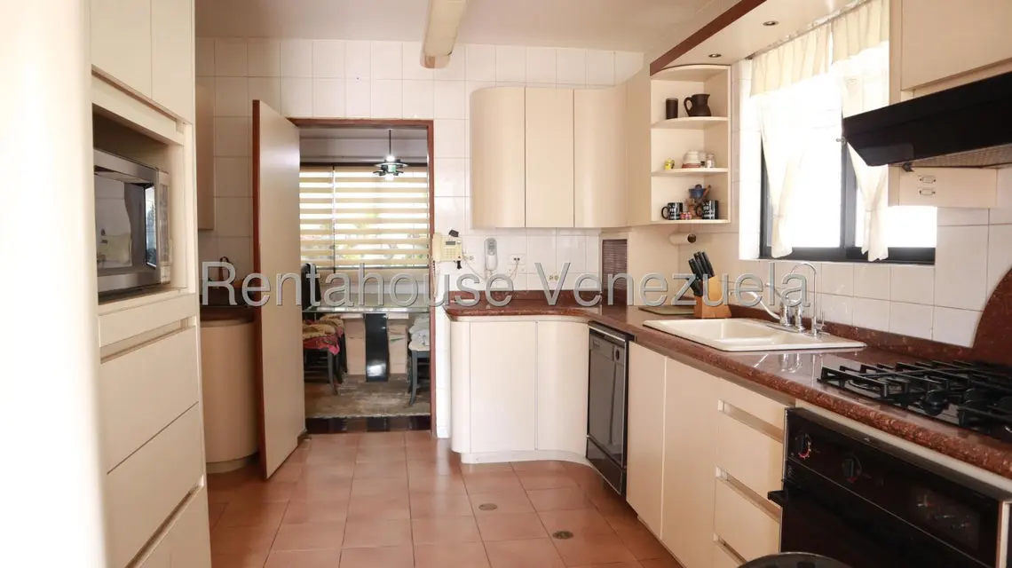 Casa (Multipes Niveles) en Venta en Los Naranjos del Cafetal, Distrito Metropolitano - 20