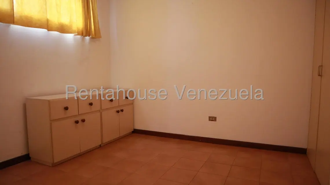 Casa (Multipes Niveles) en Venta en Los Naranjos del Cafetal, Distrito Metropolitano - 21