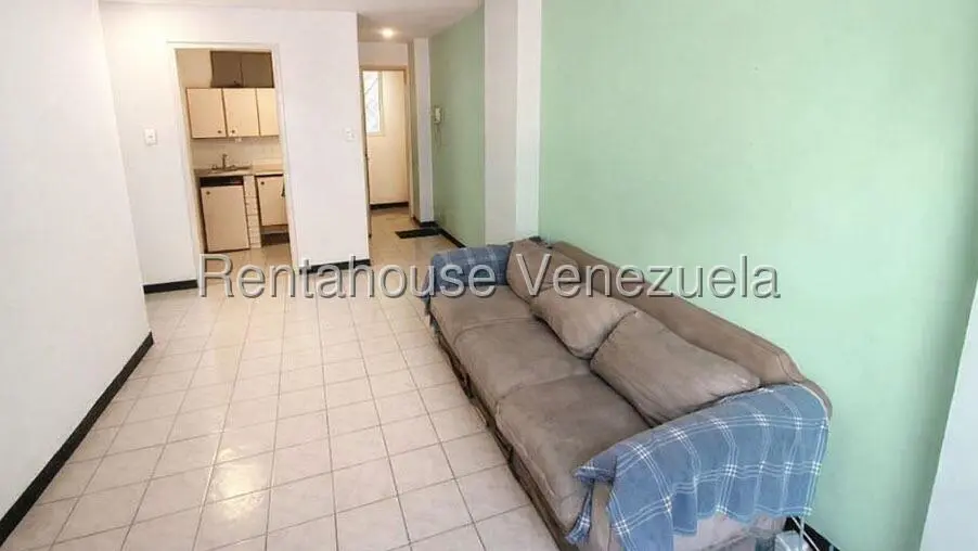 Apartamento (1 Nivel) en Alquiler en Bello Campo, Distrito Metropolitano - 8