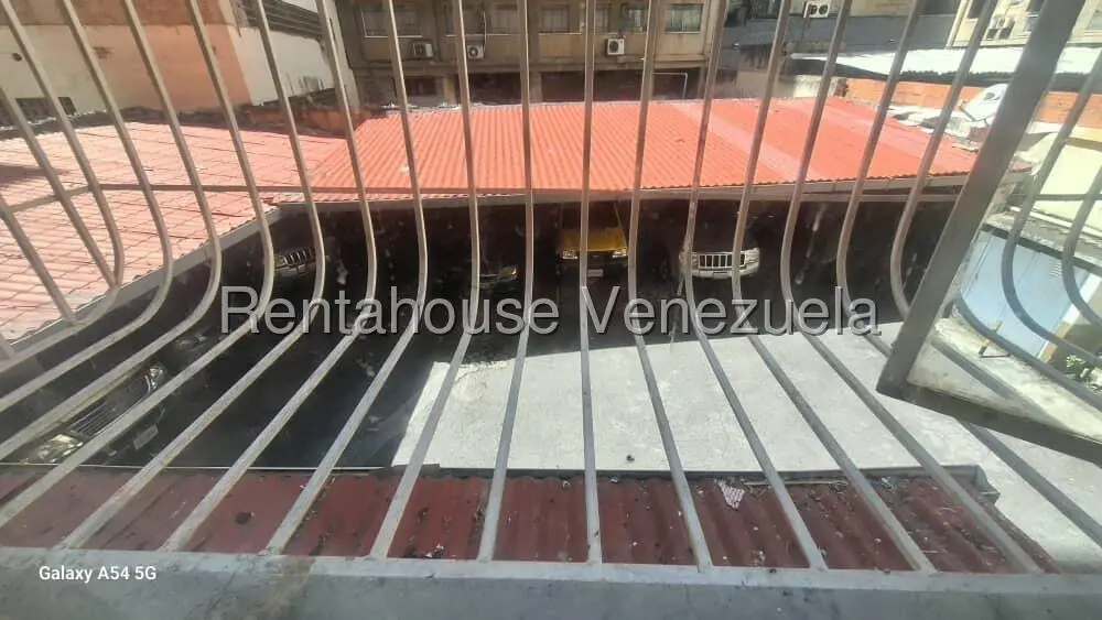 Apartamento (1 Nivel) en Alquiler en Bello Campo, Distrito Metropolitano - 9