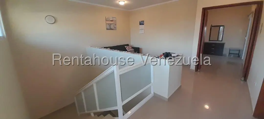 Townhouse (1 Nivel) en Venta en El Yaque, Nueva Esparta - 12