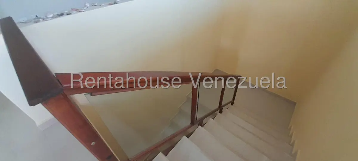 Townhouse (1 Nivel) en Venta en El Yaque, Nueva Esparta - 25