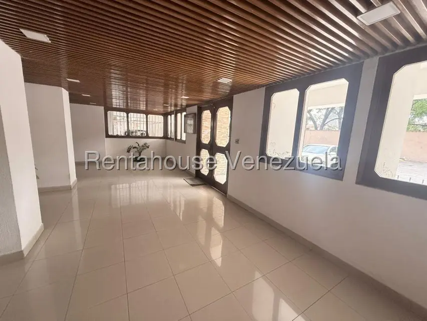 Apartamento (1 Nivel) en Alquiler en Montalban II, Distrito Metropolitano - 21