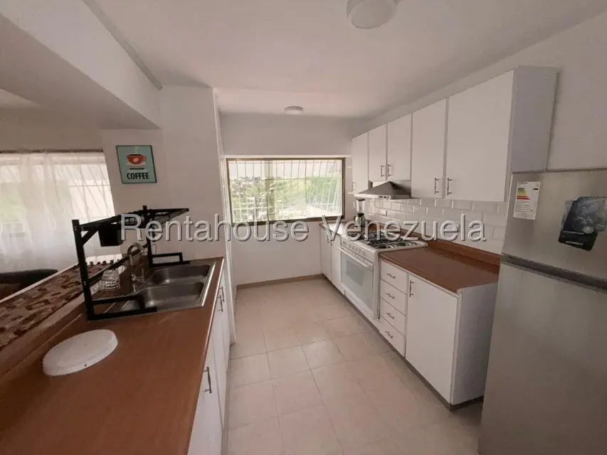 Apartamento (1 Nivel) en Alquiler en Montalban II, Distrito Metropolitano - 10