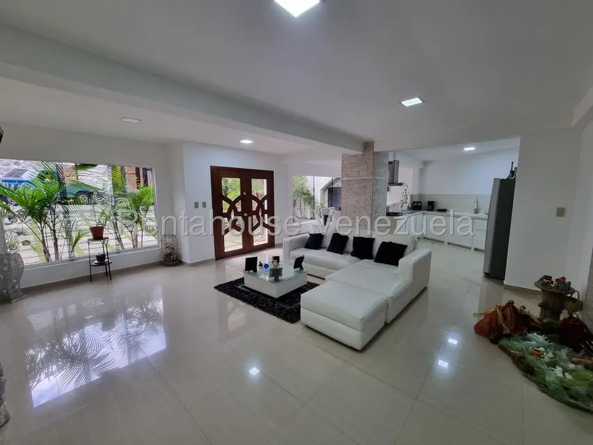 Casa (Multipes Niveles) en Venta en La Pedregosa, Merida - 2