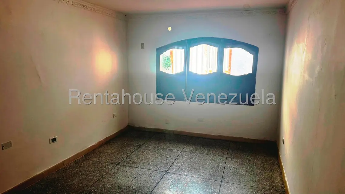 Casa (Contemporaneo) en Venta en La Trinidad, Zulia - 10