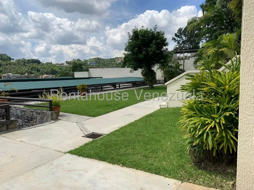 Apartamento (Duplex) en Venta en La Alameda, Distrito Metropolitano - 21