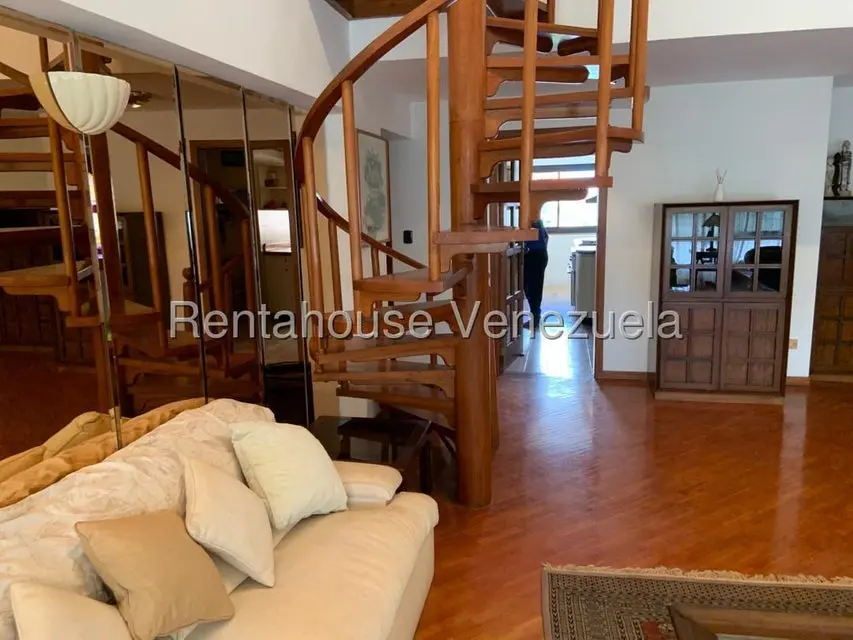 Apartamento (Duplex) en Venta en La Alameda, Distrito Metropolitano - 4