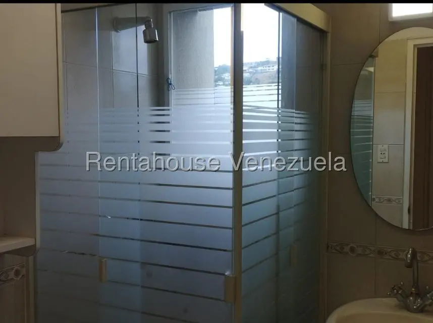 Apartamento (1 Nivel) en Alquiler en Los Naranjos del Cafetal, Distrito Metropolitano - 13