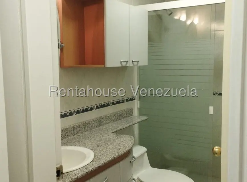 Apartamento (1 Nivel) en Alquiler en Los Naranjos del Cafetal, Distrito Metropolitano - 19