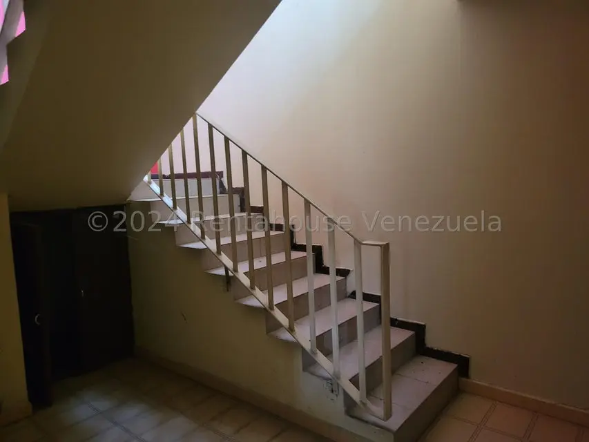 Comercial (Local Comercial) en Venta en Punta Gorda, Zulia - 12