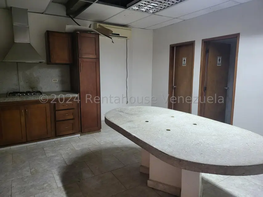 Comercial (Local Comercial) en Venta en Punta Gorda, Zulia - 13
