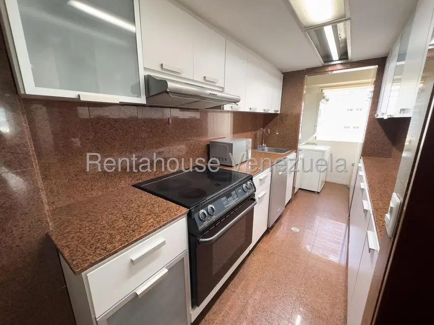 Apartamento (1 Nivel) en Venta en Campo Alegre, Distrito Metropolitano - 17
