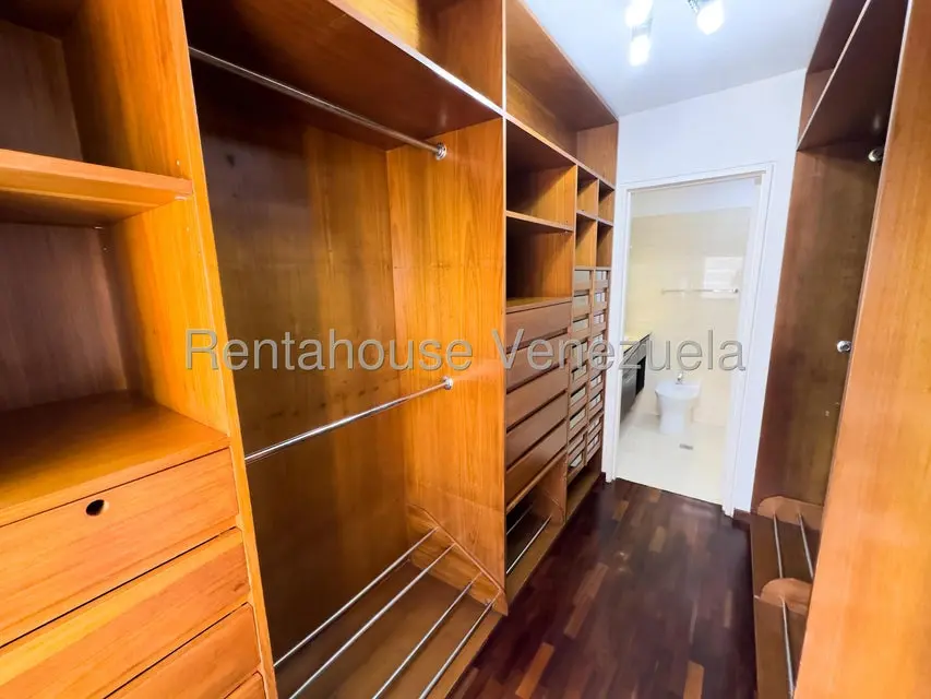 Apartamento (1 Nivel) en Venta en Campo Alegre, Distrito Metropolitano - 18