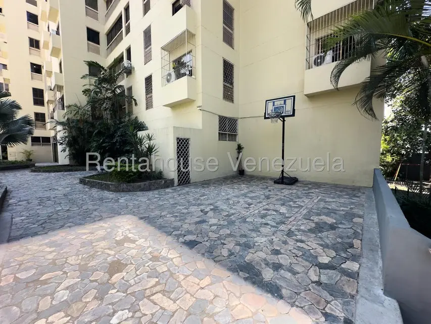 Apartamento (1 Nivel) en Venta en Campo Alegre, Distrito Metropolitano - 22