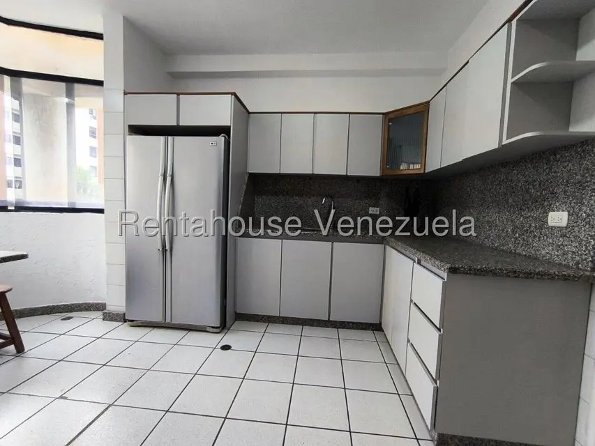 Apartamento (1 Nivel) en Alquiler en Los Mangos, Carabobo - 18