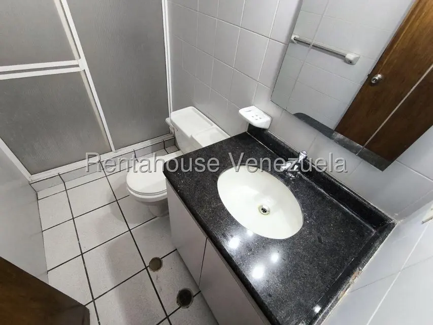 Apartamento (1 Nivel) en Alquiler en Los Mangos, Carabobo - 20