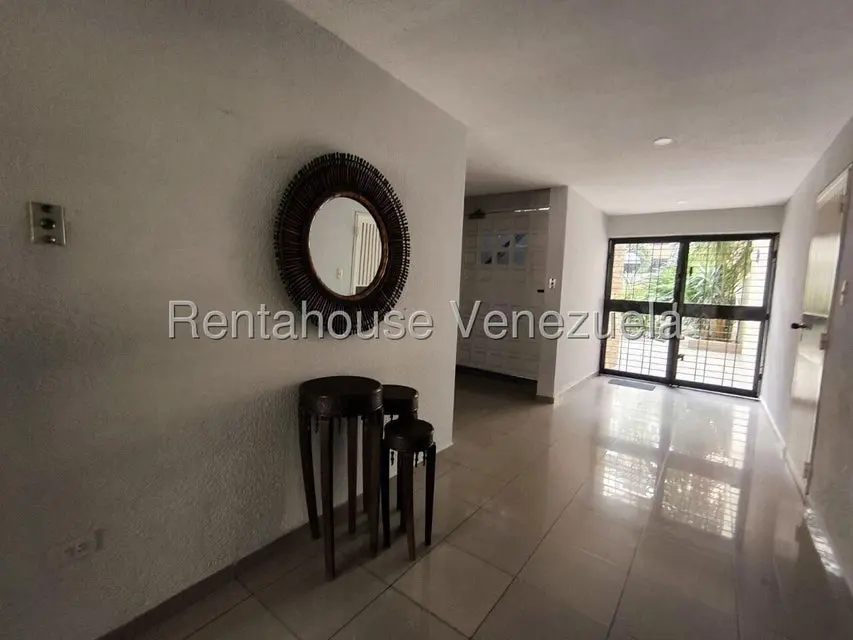 Apartamento (1 Nivel) en Alquiler en Los Mangos, Carabobo - 3