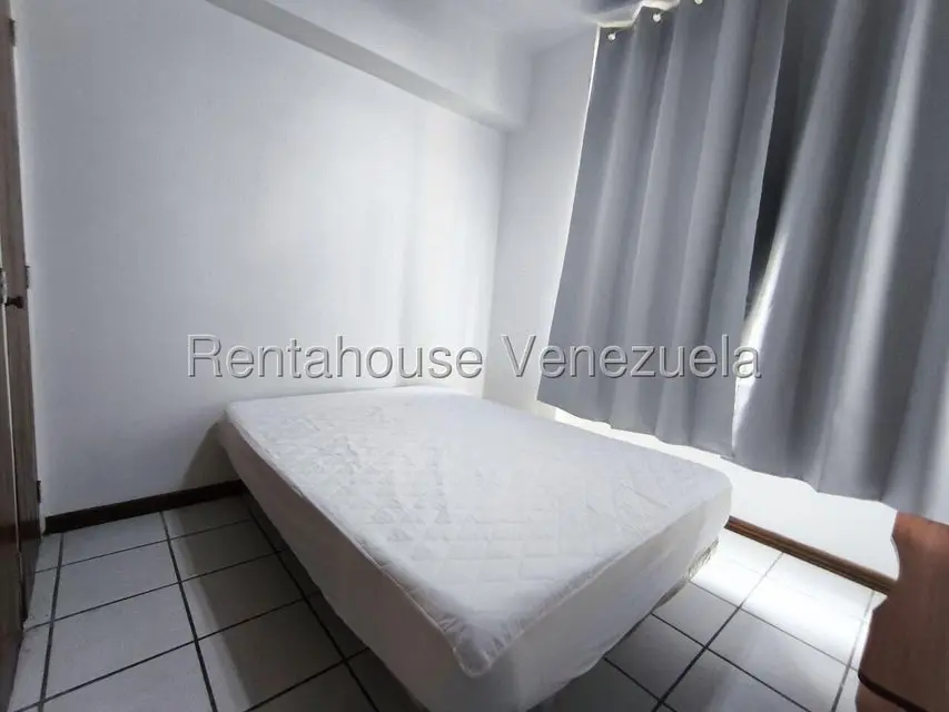 Apartamento (1 Nivel) en Alquiler en Los Mangos, Carabobo - 28