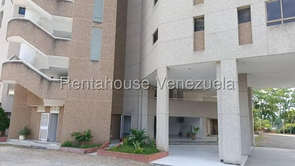 Apartamento (1 Nivel) en Alquiler en Los Canales de Rio Chico, Miranda - 2