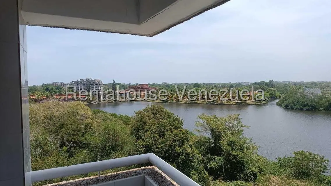 Apartamento (1 Nivel) en Alquiler en Los Canales de Rio Chico, Miranda - 11