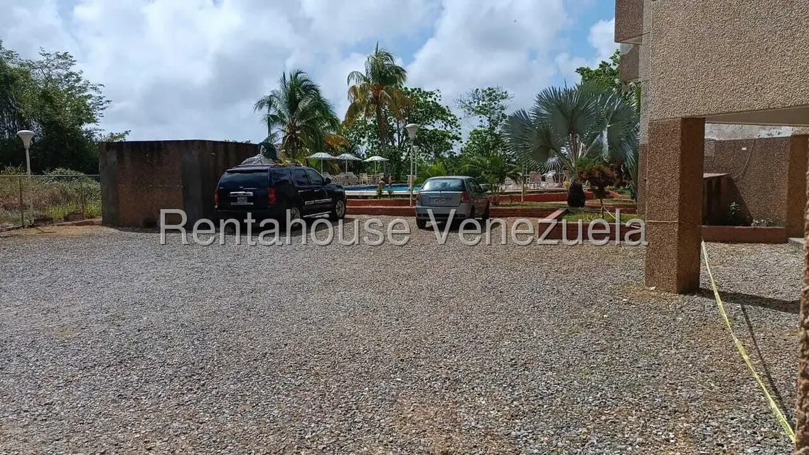 Apartamento (1 Nivel) en Alquiler en Los Canales de Rio Chico, Miranda - 15